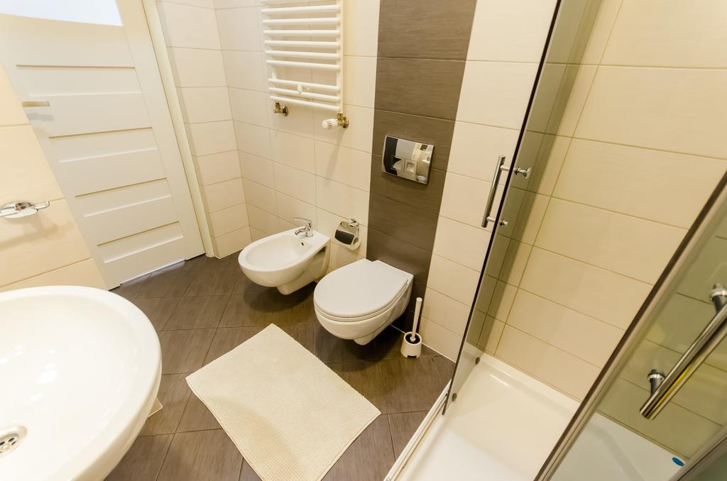 Fantasia Apartments Krakau Buitenkant foto
