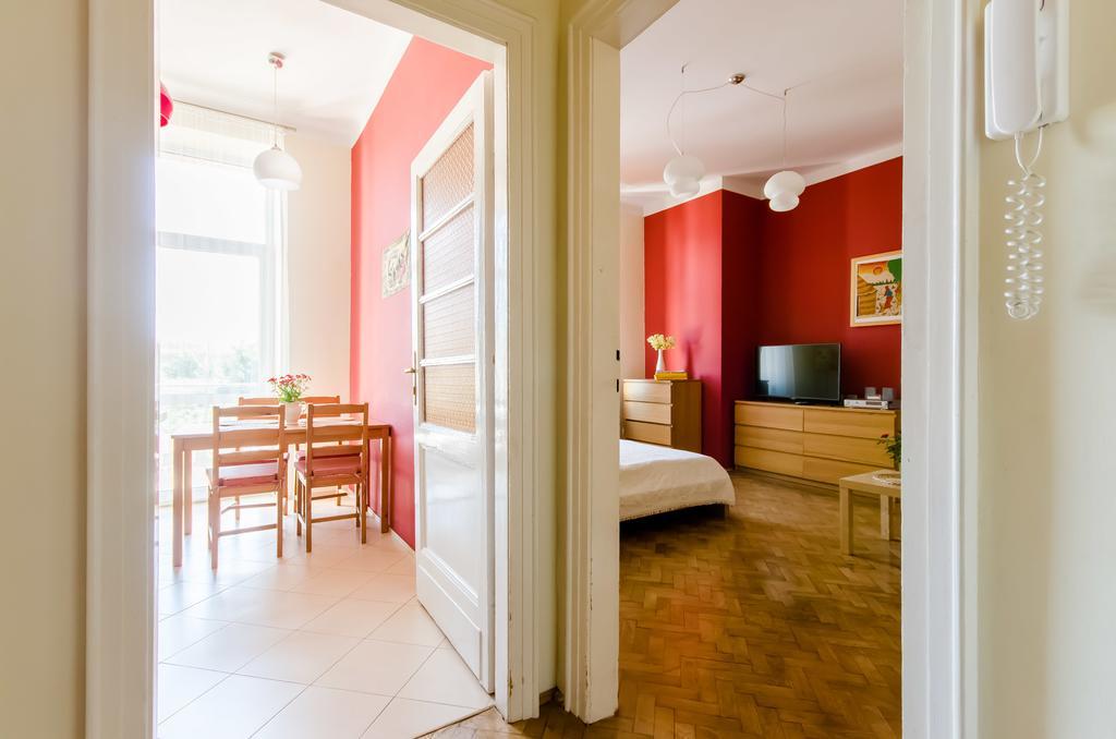 Fantasia Apartments Krakau Buitenkant foto