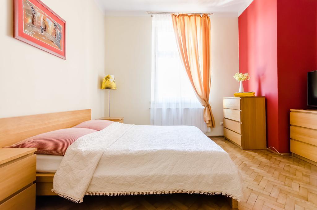 Fantasia Apartments Krakau Buitenkant foto